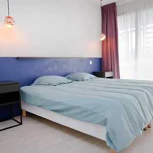 grand-studio-avec-balcon-proche-gare-centre-ville.midi-pyreneeshotels.com/